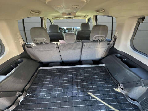 2014 Nissan Armada SV