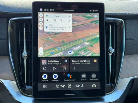 2025 Volvo XC90 B6 Plus Bright Theme 7P