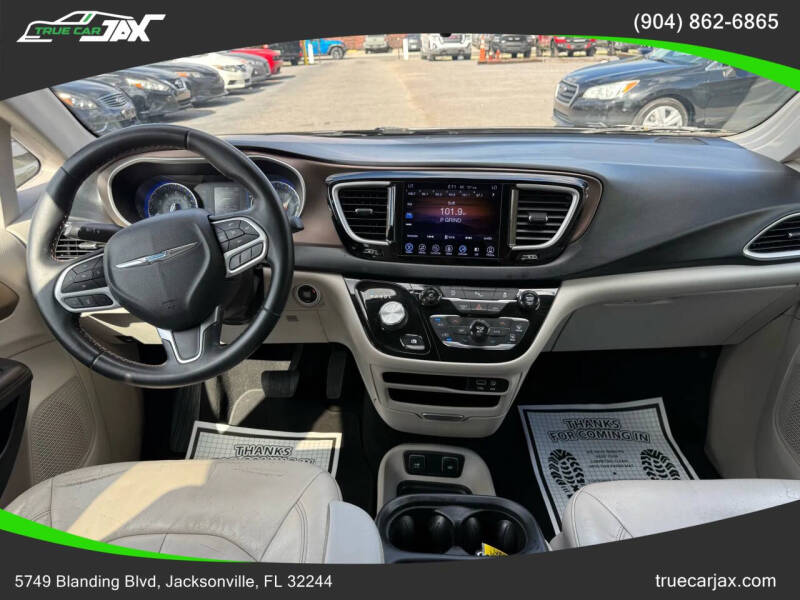 2017 Chrysler Pacifica