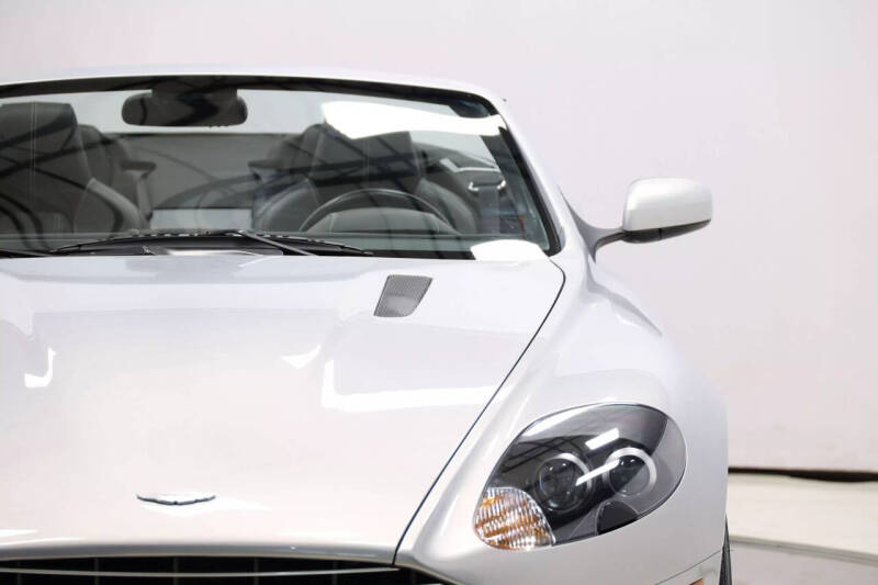 2009 Aston Martin DB9 Volante