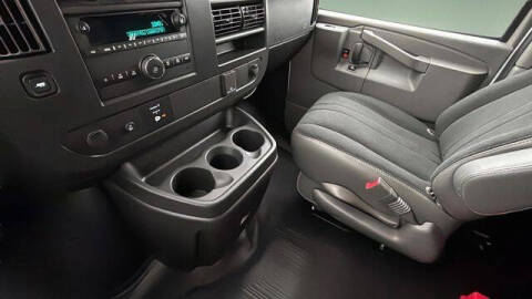 2024 GMC Savana 2500