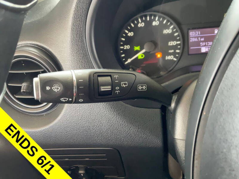 2016 Mercedes-Benz Metris Passenger