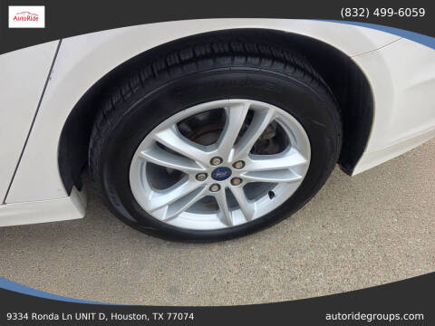 2018 Ford Fusion SE