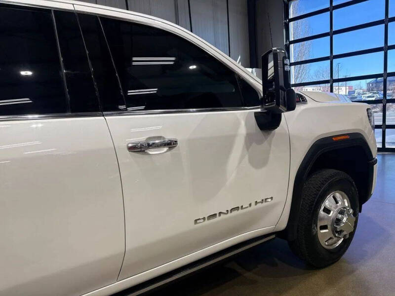 2024 GMC Sierra 3500HD