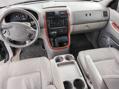 2005 Kia Sedona