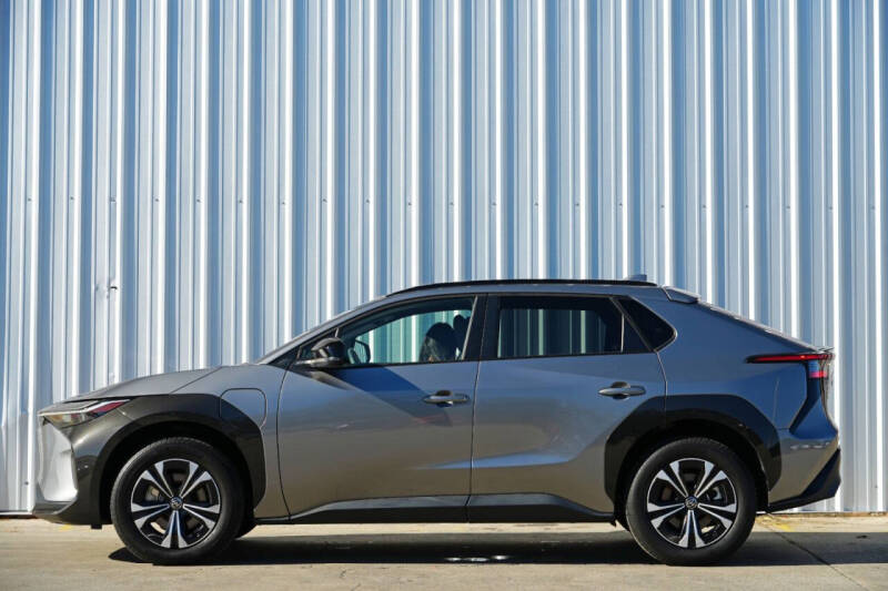 2023 Toyota bZ4X XLE