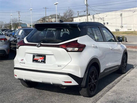 2024 Nissan Kicks SR