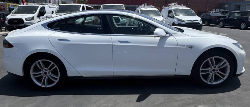 2013 Tesla Model S