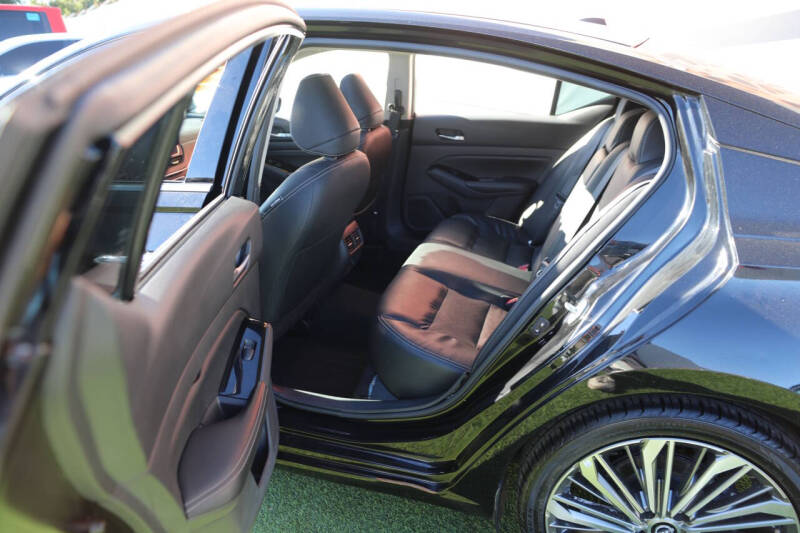 2023 Nissan Altima 2.5 SL