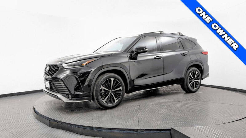 2022 Toyota Highlander XSE