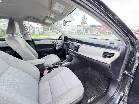 2016 Toyota Corolla LE