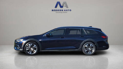 2019 Buick Regal TourX Essence