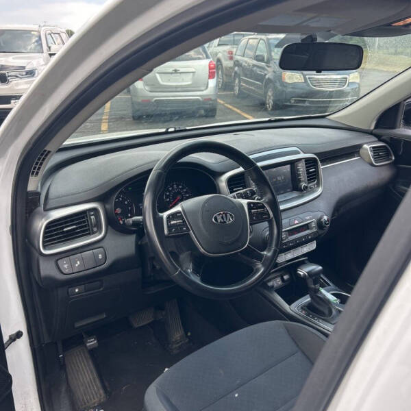2020 Kia Sorento S V6
