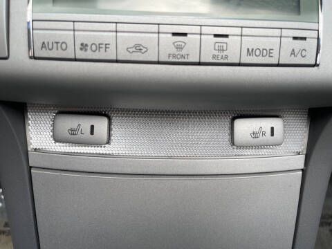 2005 Toyota Camry Solara SLE V6