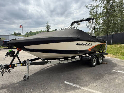 2014 MasterCraft X10