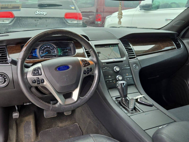2015 Ford Taurus Limited