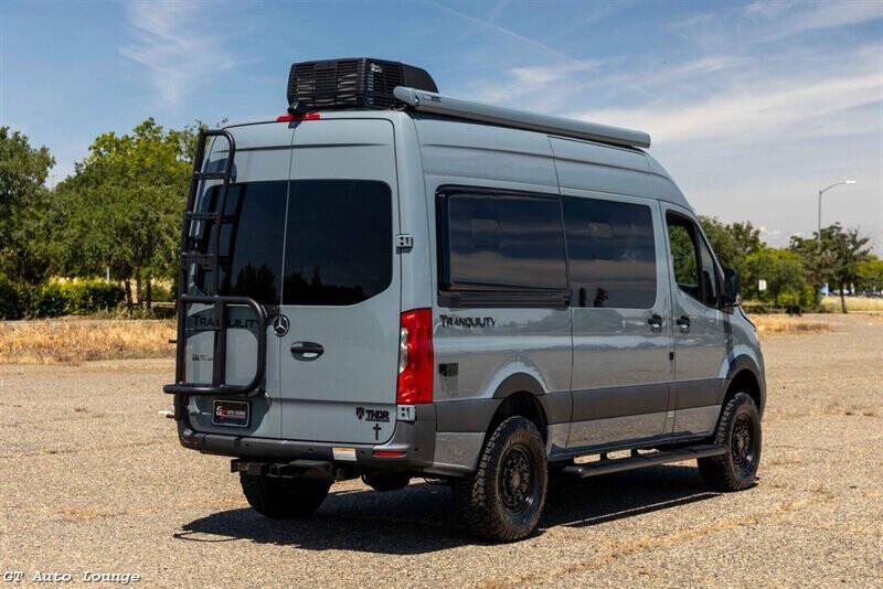 2023 Mercedes-Benz Sprinter 9