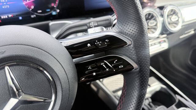 2024 Mercedes-Benz GLB GLB 250