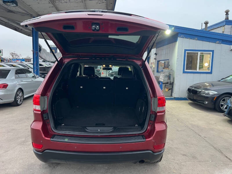 2012 Jeep Grand Cherokee Laredo