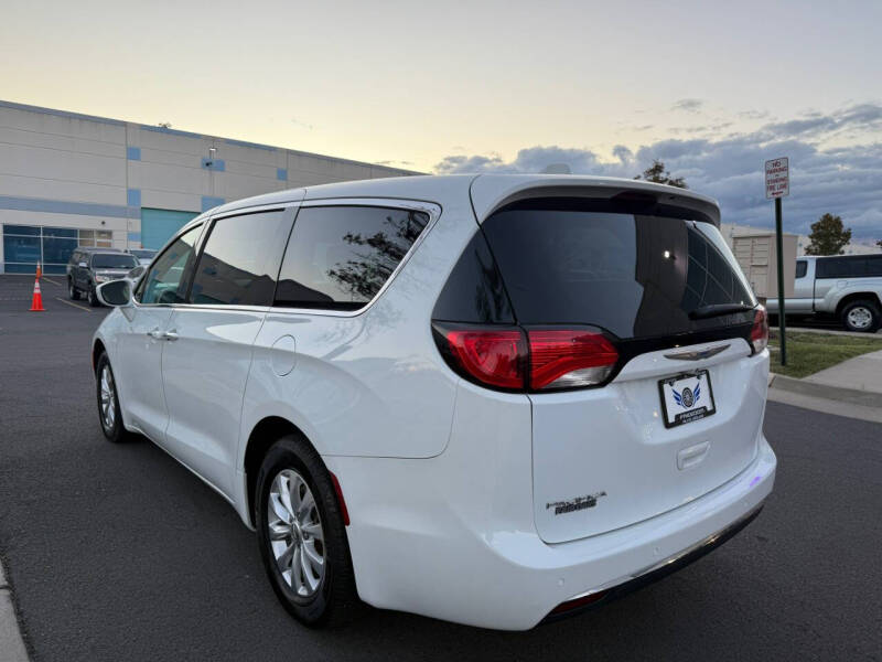 2018 Chrysler Pacifica Touring Plus