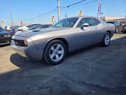 2015 Dodge Challenger SXT