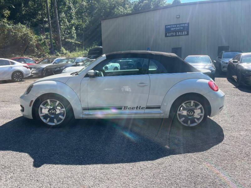 2013 Volkswagen Beetle Convertible