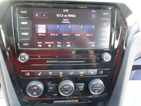 2022 Volkswagen Passat SE