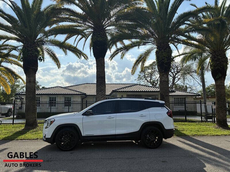 2023 GMC Terrain SLT