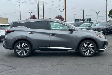 2023 Nissan Murano SL