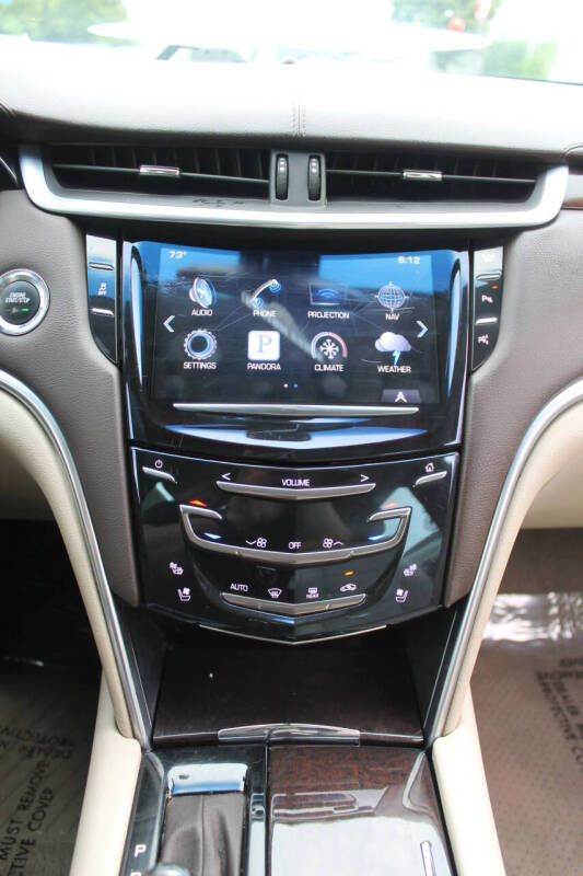 2016 Cadillac XTS Luxury