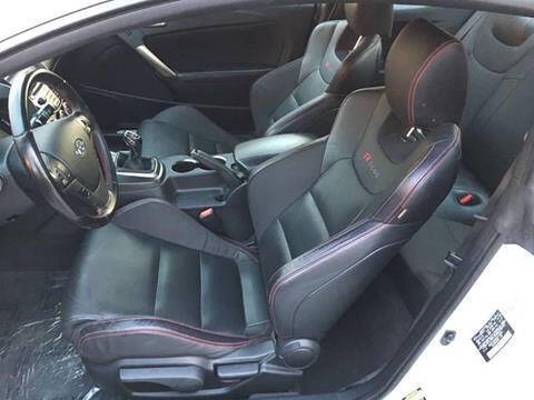 2014 Hyundai Genesis Coupe 2.0T R-Spec