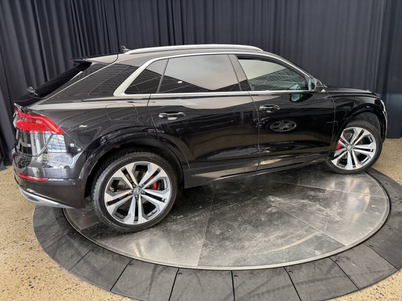 2019 Audi Q8 quattro Premium Plus 55 TFSI