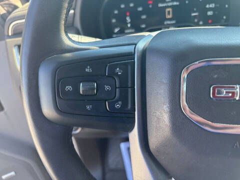 2022 GMC Yukon SLT
