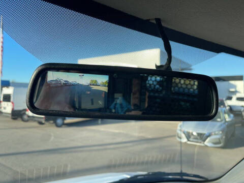 2023 Chevrolet Express 2500