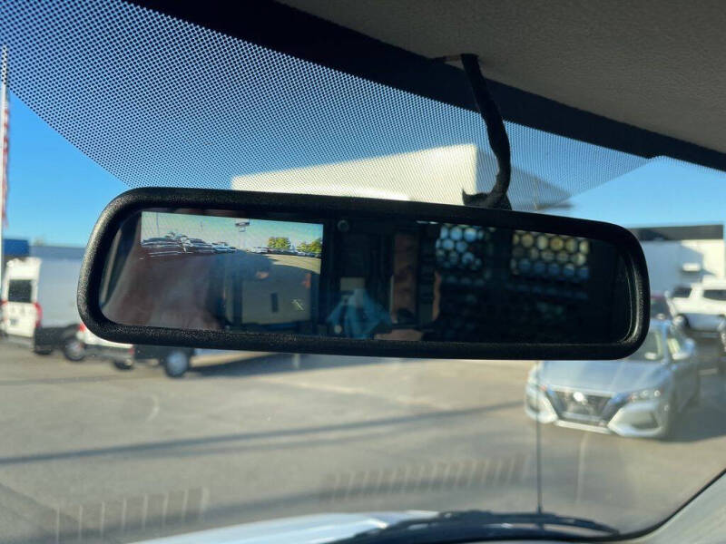 2023 Chevrolet Express 2500