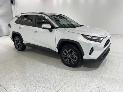 2023 Toyota RAV4 Hybrid XLE Premium