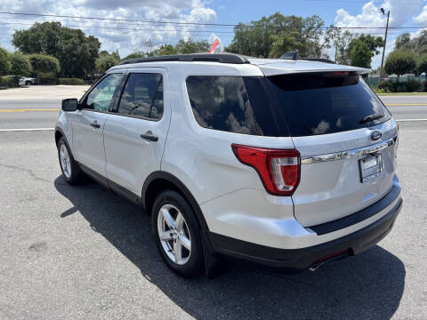 2018 Ford Explorer