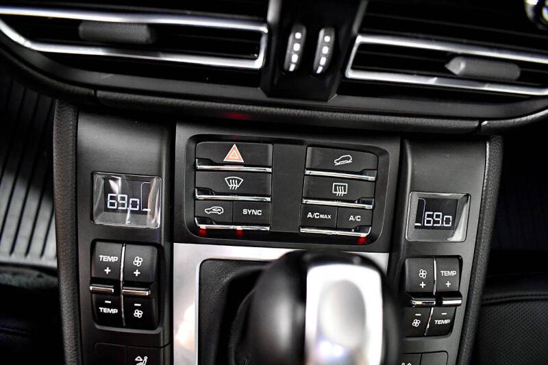 2019 Porsche Macan S