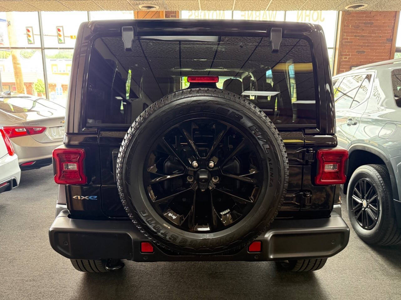 2021 Jeep Wrangler Unlimited Sahara 4xe 4x4 4dr SUV - 2