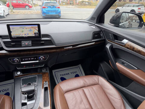 2018 Audi Q5 2.0T quattro Premium Plus