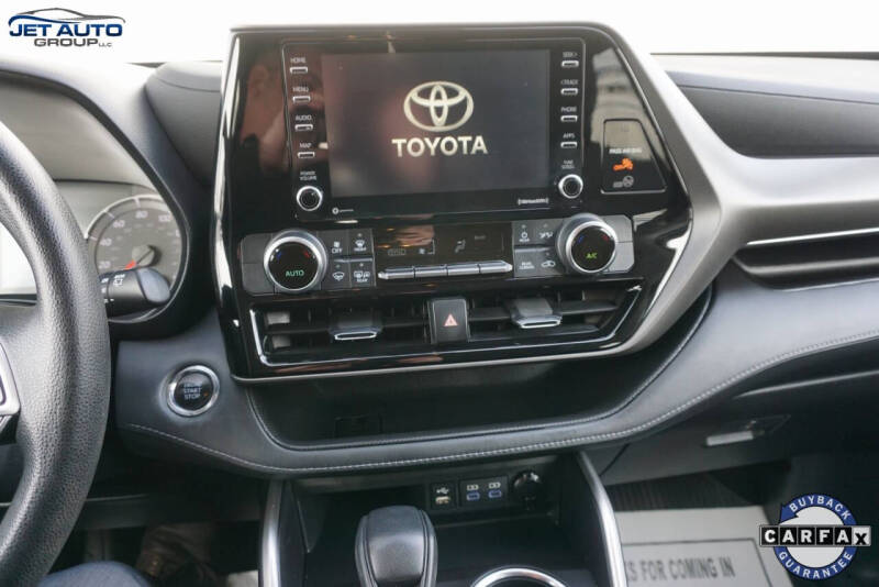 2022 Toyota Highlander L