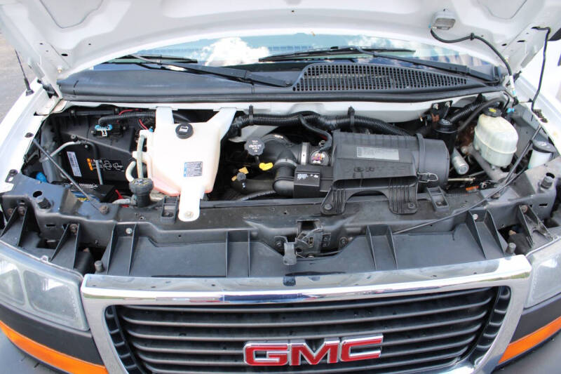 2014 GMC Savana LT 1500
