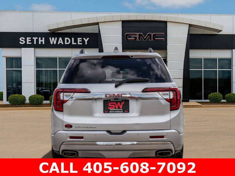 2020 GMC Acadia Denali