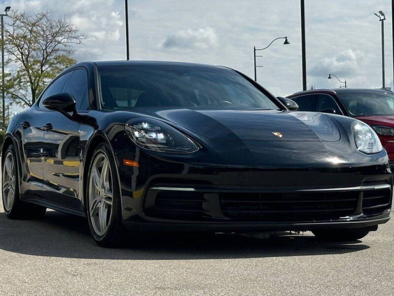 2019 Porsche Panamera 4