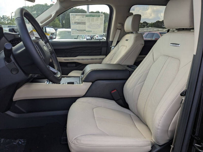 2024 Ford Expedition MAX Platinum