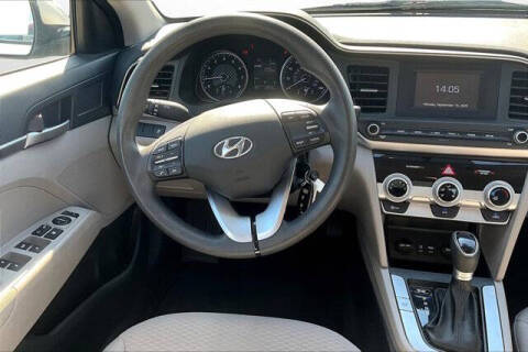 2019 Hyundai Elantra