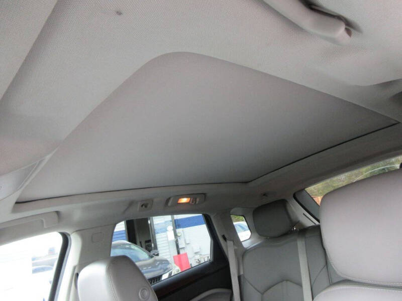2012 Cadillac SRX Performance Collection