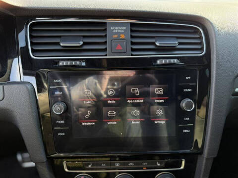 2019 Volkswagen Golf GTI