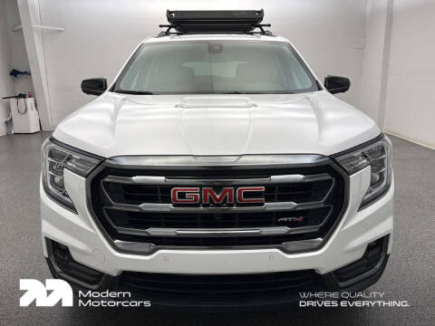 2024 GMC Terrain AT4