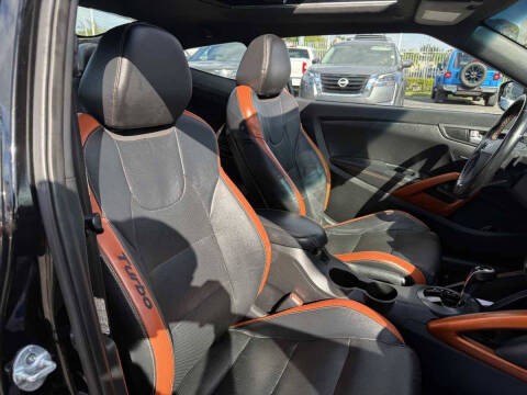 2016 Hyundai Veloster Turbo